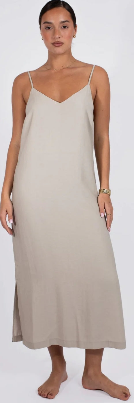 VAENN BOWERY SLIP DRESS
